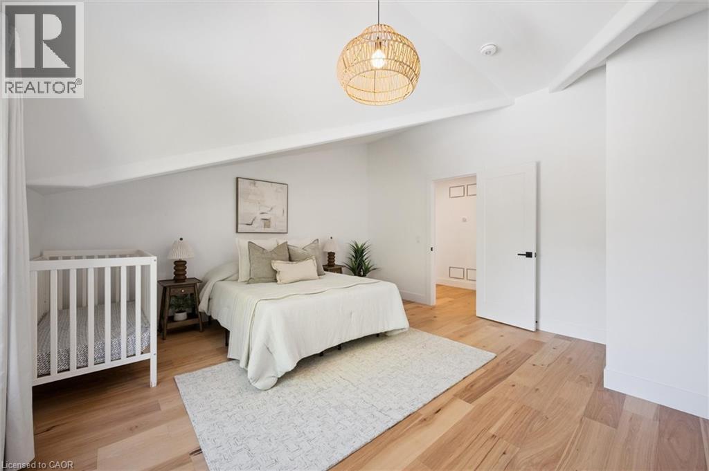 413 HURON Street thumbnail 35