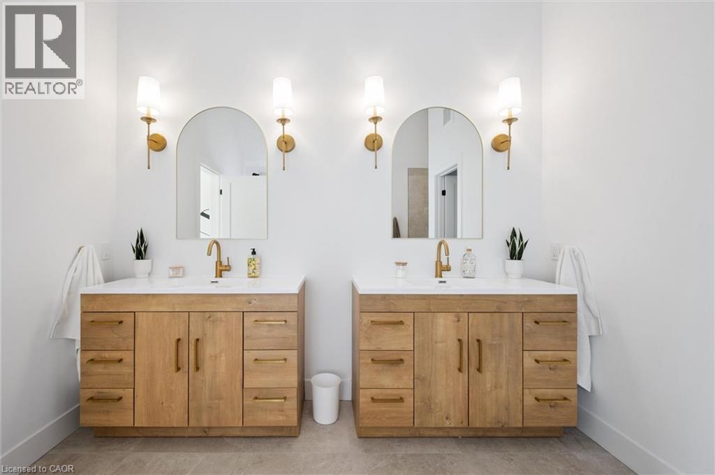 413 HURON Street thumbnail 42