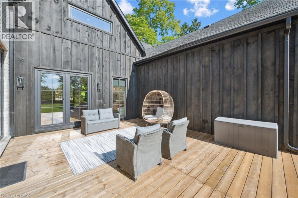 413 HURON Street thumbnail 47