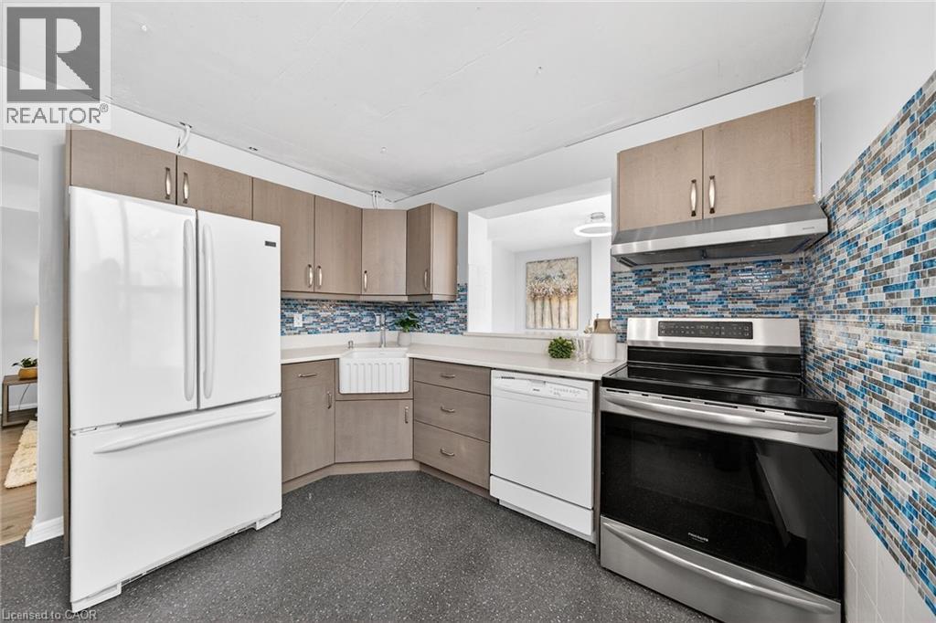 150 QUEEN Street S Unit# 301 thumbnail 31