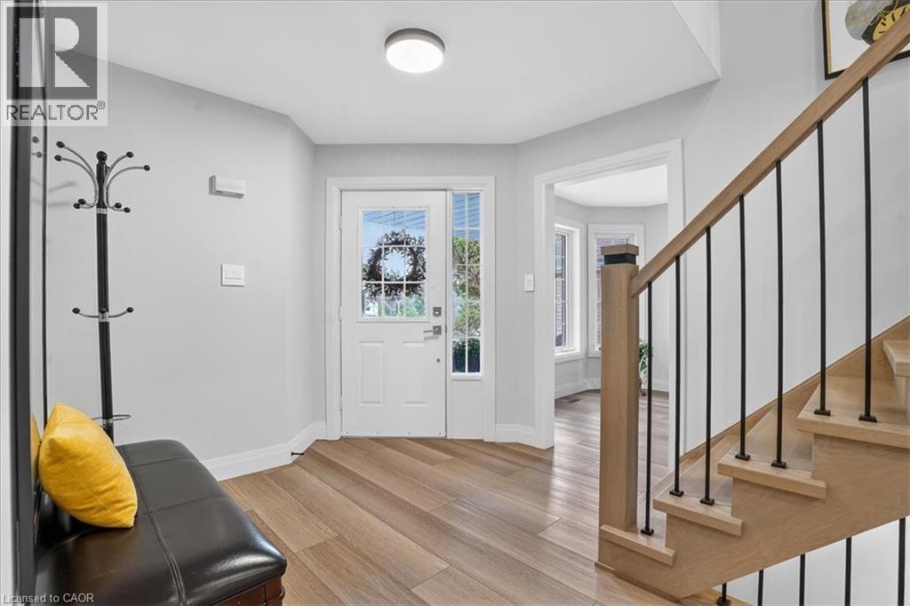 6 ARDWOOD Place thumbnail 7