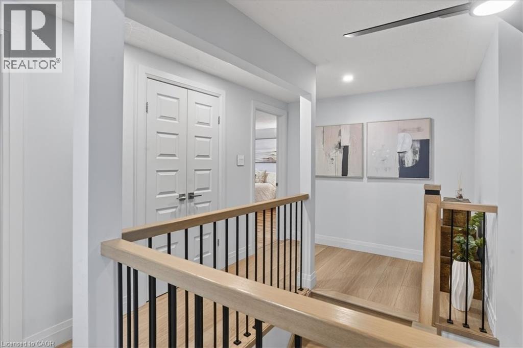 6 ARDWOOD Place thumbnail 23