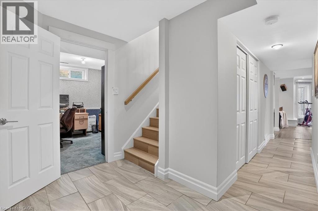 6 ARDWOOD Place thumbnail 38