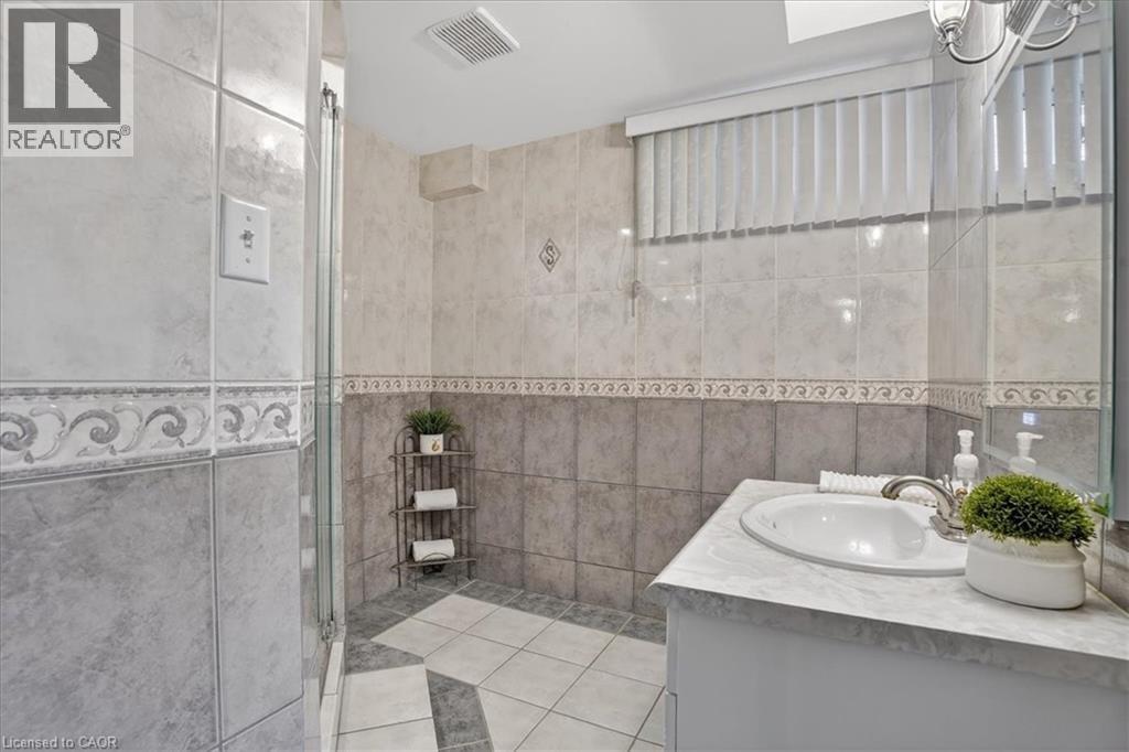 6 ARDWOOD Place thumbnail 46