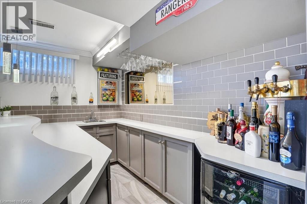 6 ARDWOOD Place thumbnail 41