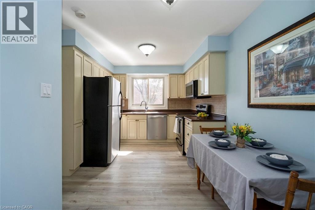 121 MORGAN Avenue Unit# 7 thumbnail 5