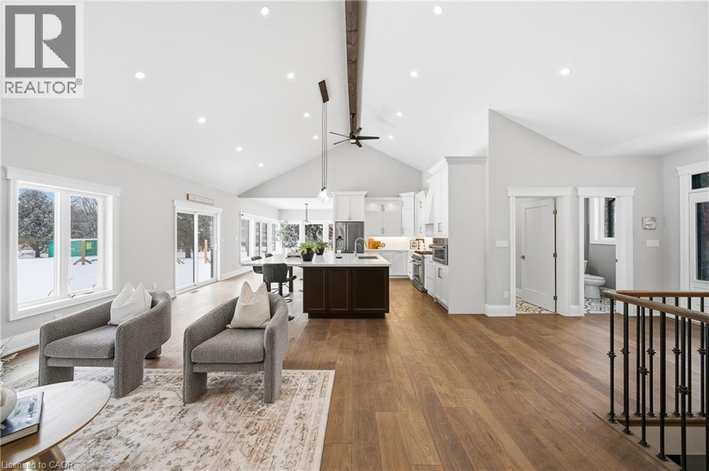 75 ROBINSON Road thumbnail 8