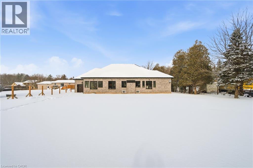 75 ROBINSON Road thumbnail 30