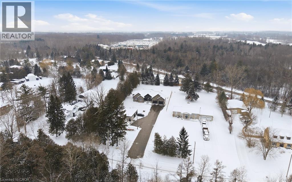 75 ROBINSON Road thumbnail 41