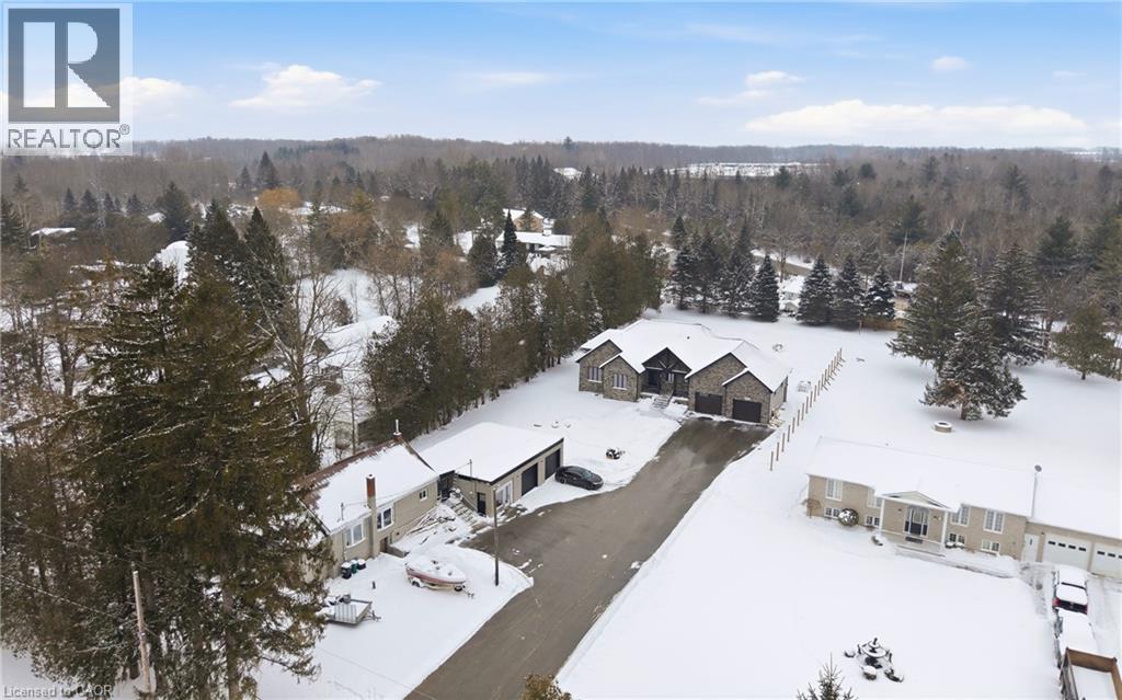 75 ROBINSON Road thumbnail 42