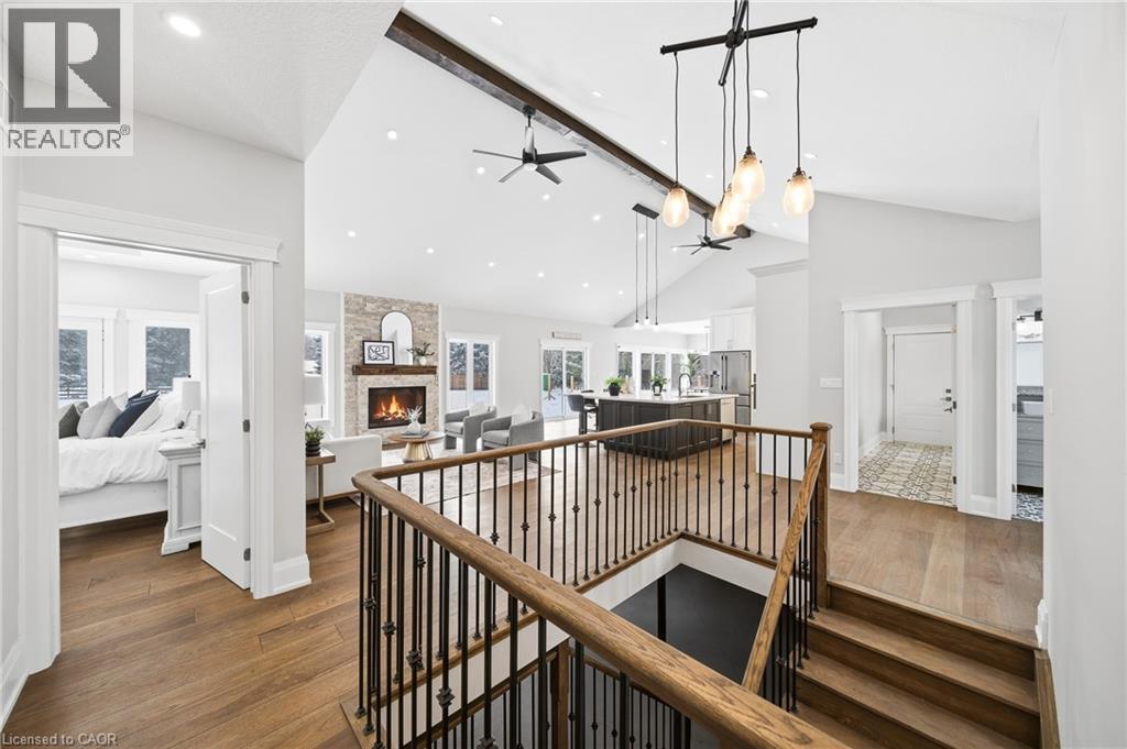 75 ROBINSON Road thumbnail 16