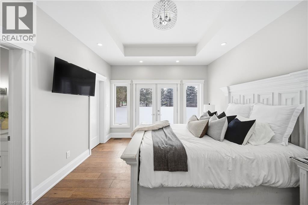 75 ROBINSON Road thumbnail 17