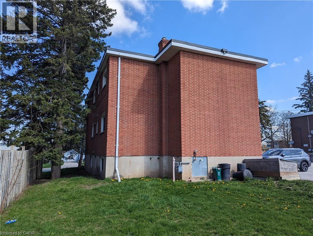 351 HOFFMAN Street thumbnail 2