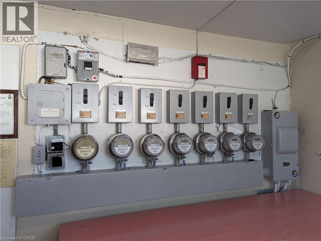 351 HOFFMAN Street thumbnail 5