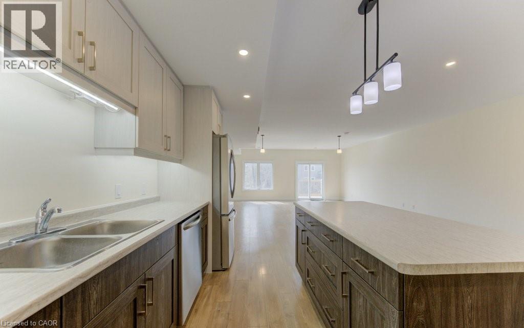 113 WALTER Street thumbnail 7