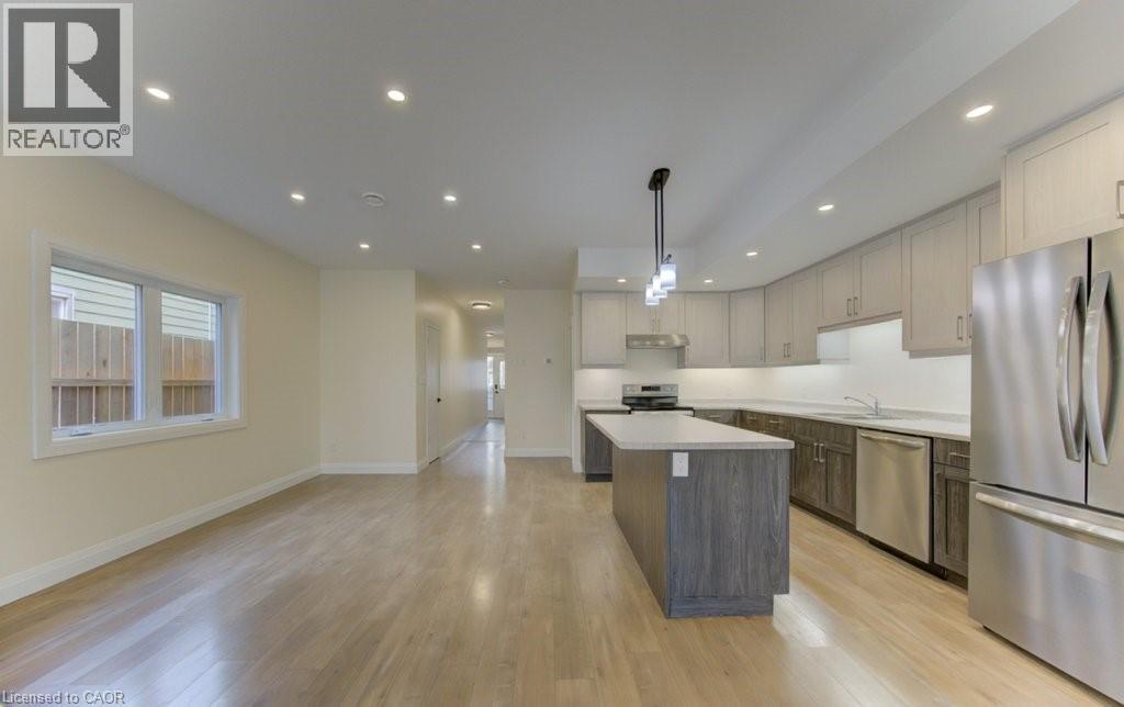 113 WALTER Street thumbnail 9