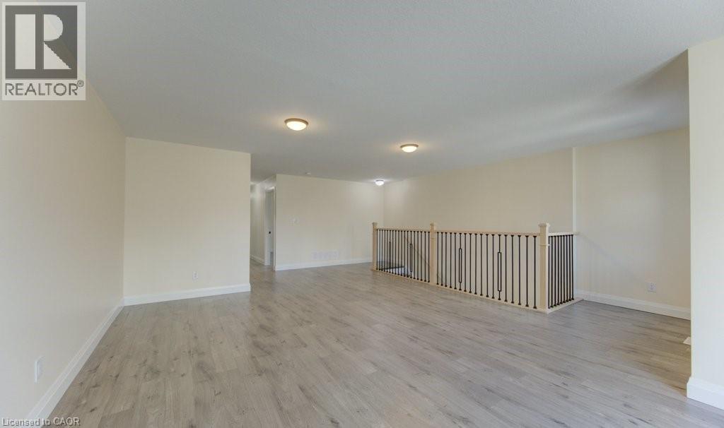 113 WALTER Street thumbnail 31