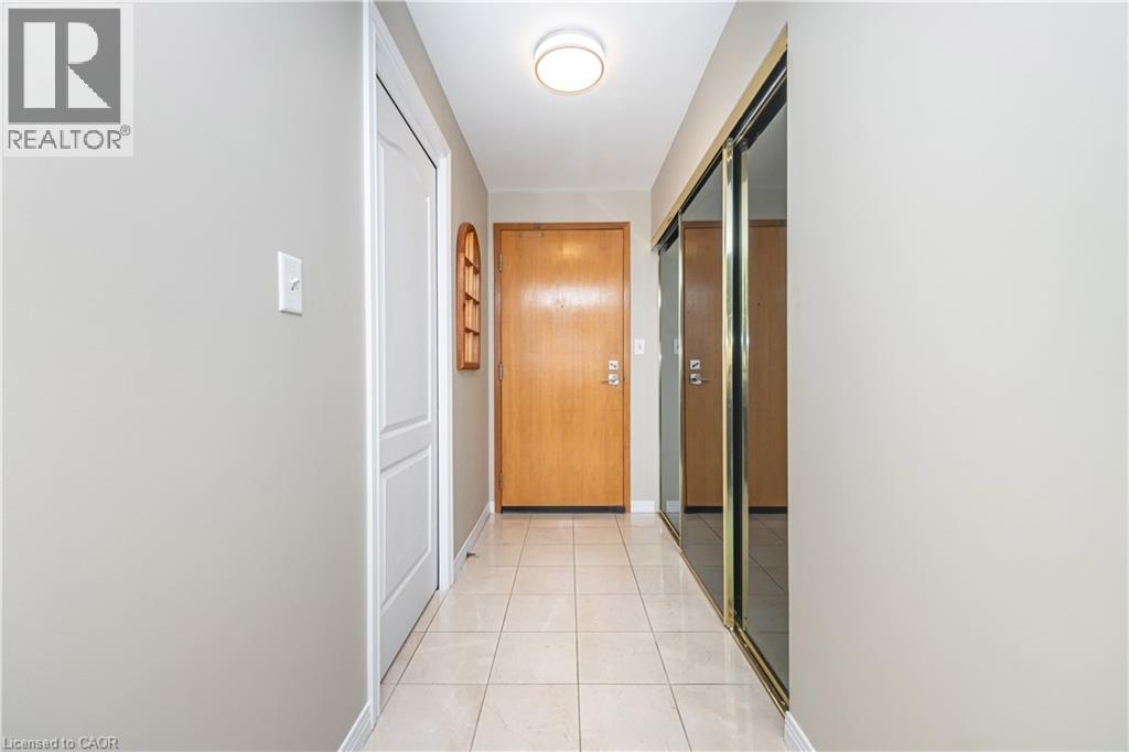 190 HESPELER Road Unit# 1602 thumbnail 4