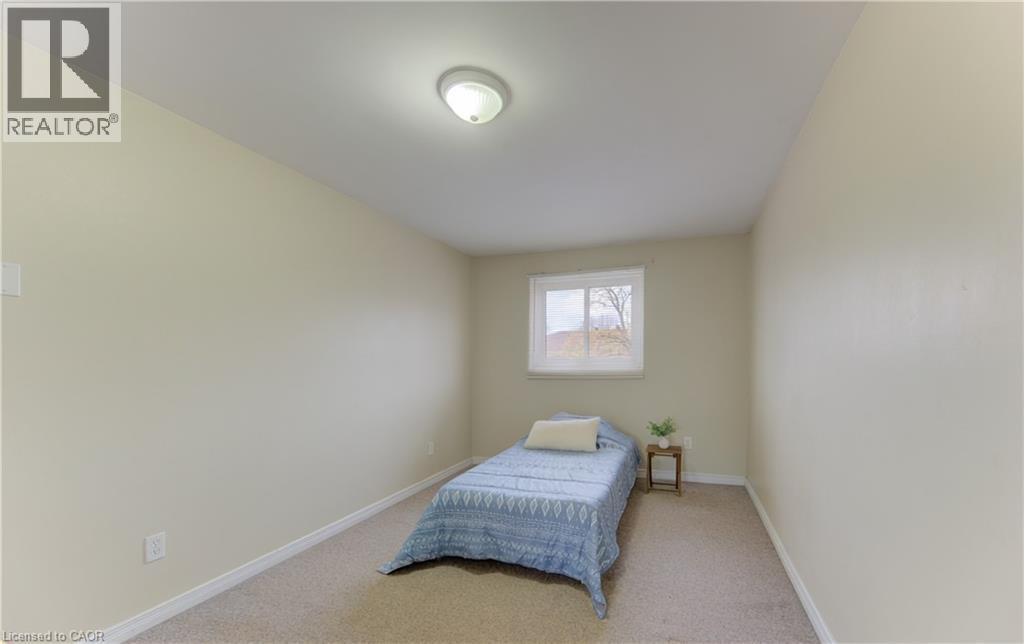 302 BLUEVALE Street N Unit# C thumbnail 23