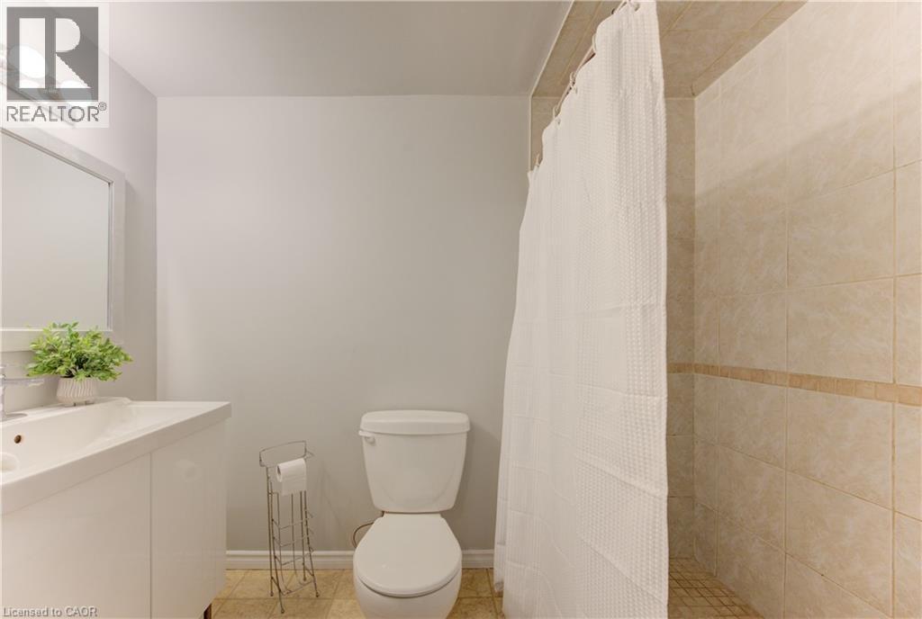 302 BLUEVALE Street N Unit# C thumbnail 24