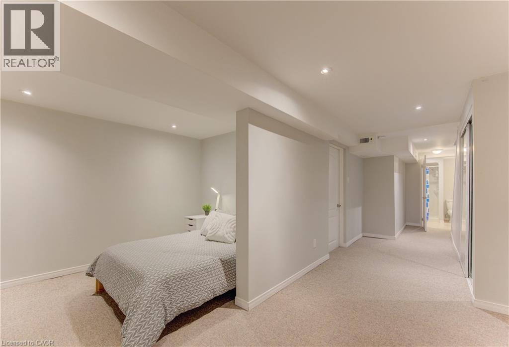 302 BLUEVALE Street N Unit# C thumbnail 29