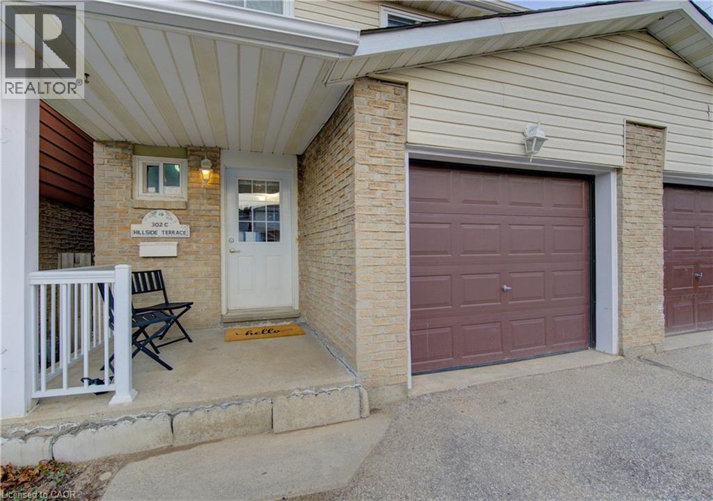 302 BLUEVALE Street N Unit# C thumbnail 4