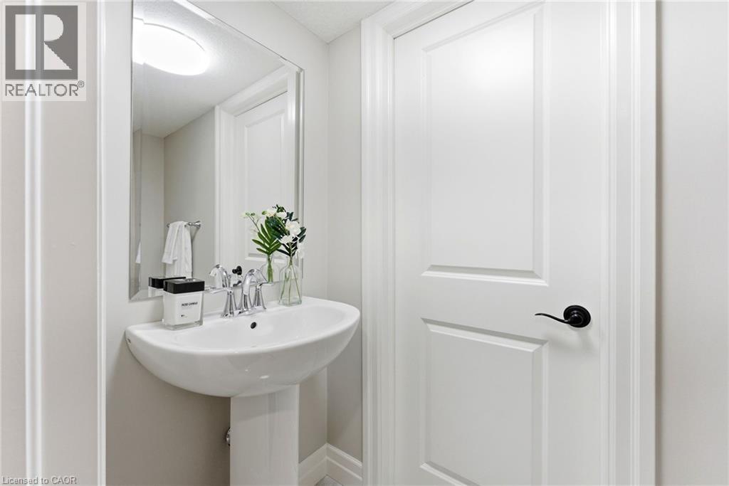 50 BUTE Street Unit# 10 thumbnail 31