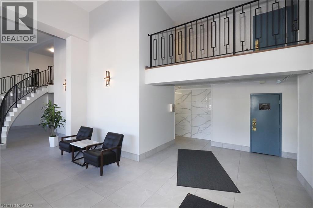 24 MIDLAND Drive Unit# 105 thumbnail 3