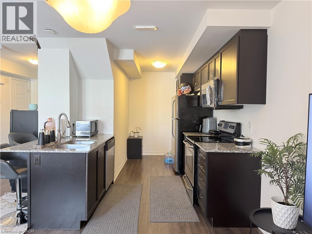 922 APPLE HILL Lane thumbnail 7