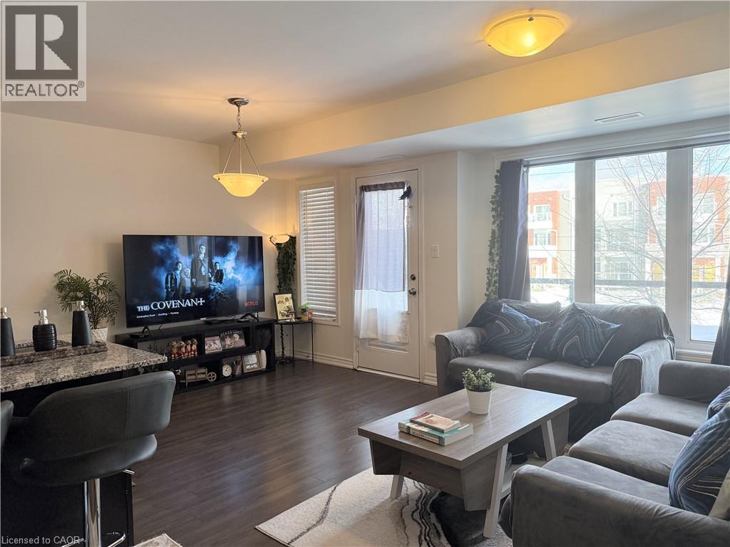 922 APPLE HILL Lane thumbnail 4