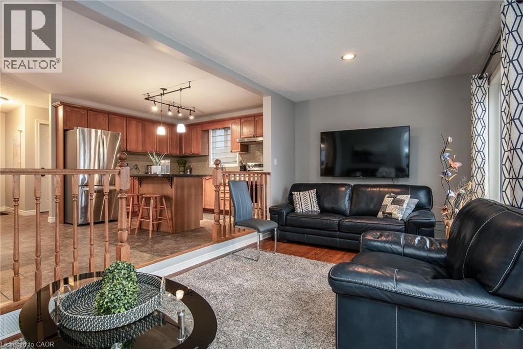 236 DARTMOOR Crescent thumbnail 18