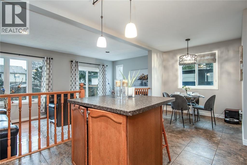 236 DARTMOOR Crescent thumbnail 22