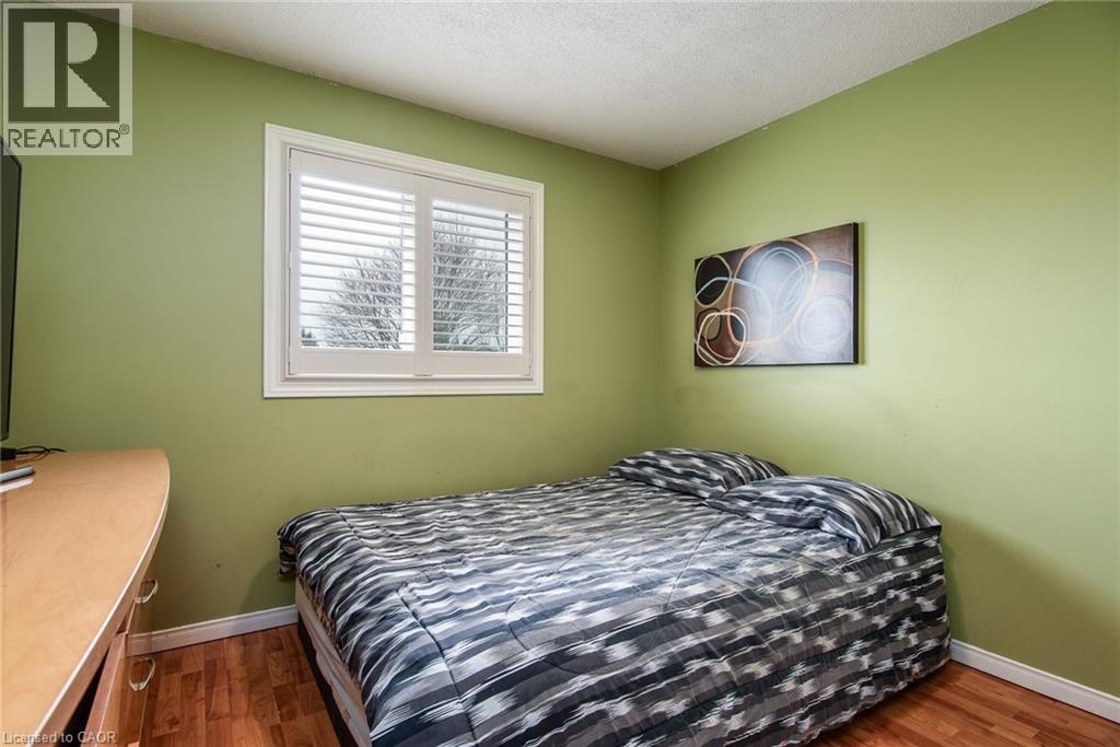 236 DARTMOOR Crescent thumbnail 30