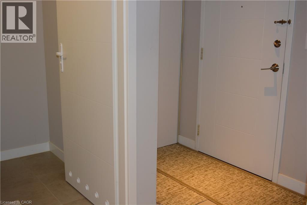 280 LESTER Street Unit# 323 thumbnail 15