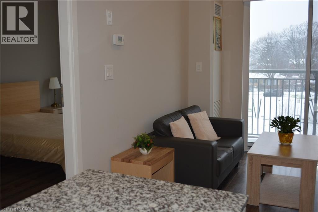 280 LESTER Street Unit# 323 thumbnail 3