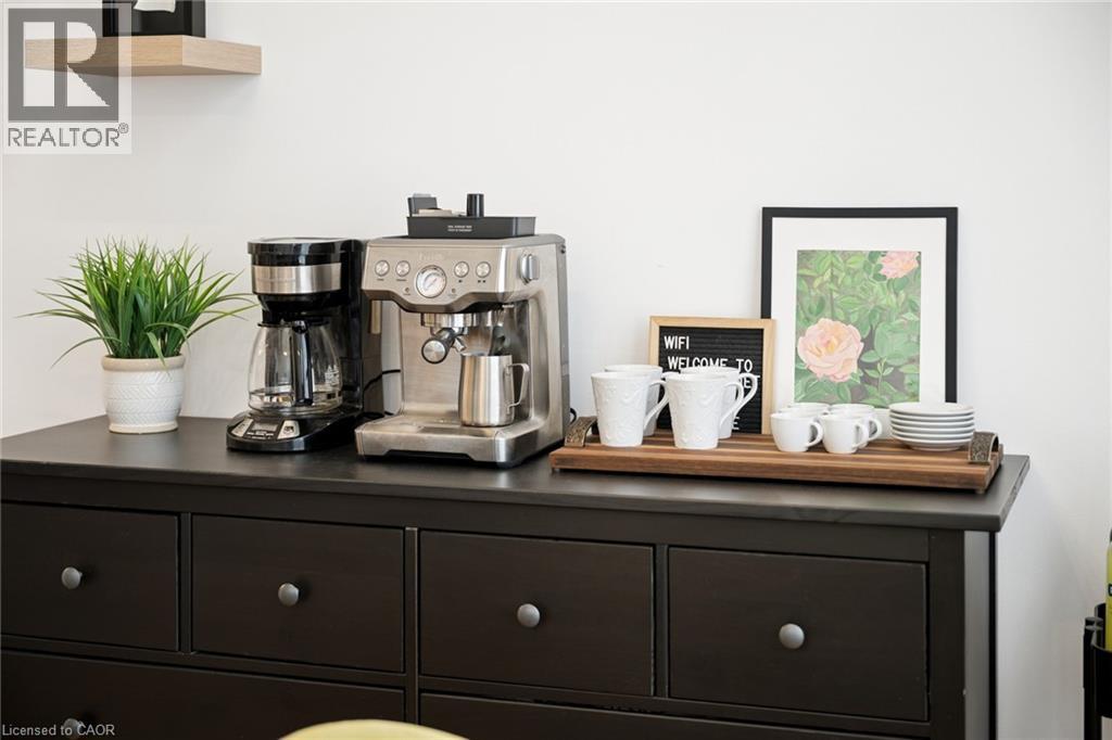 410 KING Street W Unit# 102 thumbnail 33