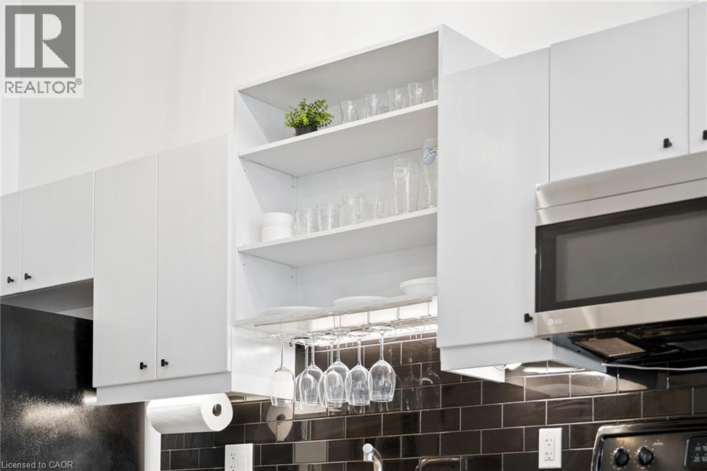 410 KING Street W Unit# 102 thumbnail 17