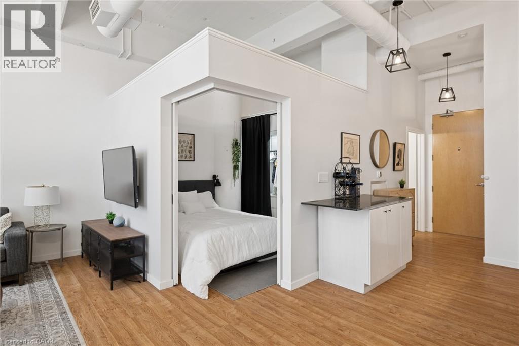 410 KING Street W Unit# 102 thumbnail 21