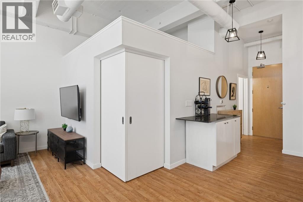 410 KING Street W Unit# 102 thumbnail 23