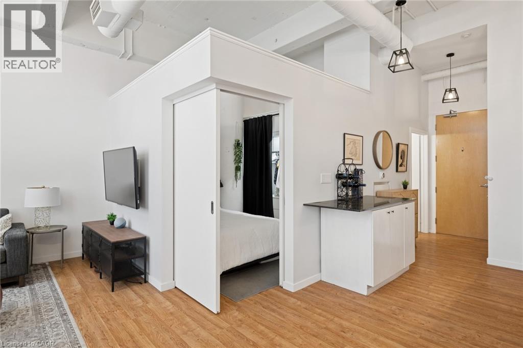 410 KING Street W Unit# 102 thumbnail 22