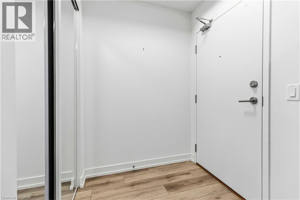 255 NORTHFIELD Drive E Unit# 407 thumbnail 3