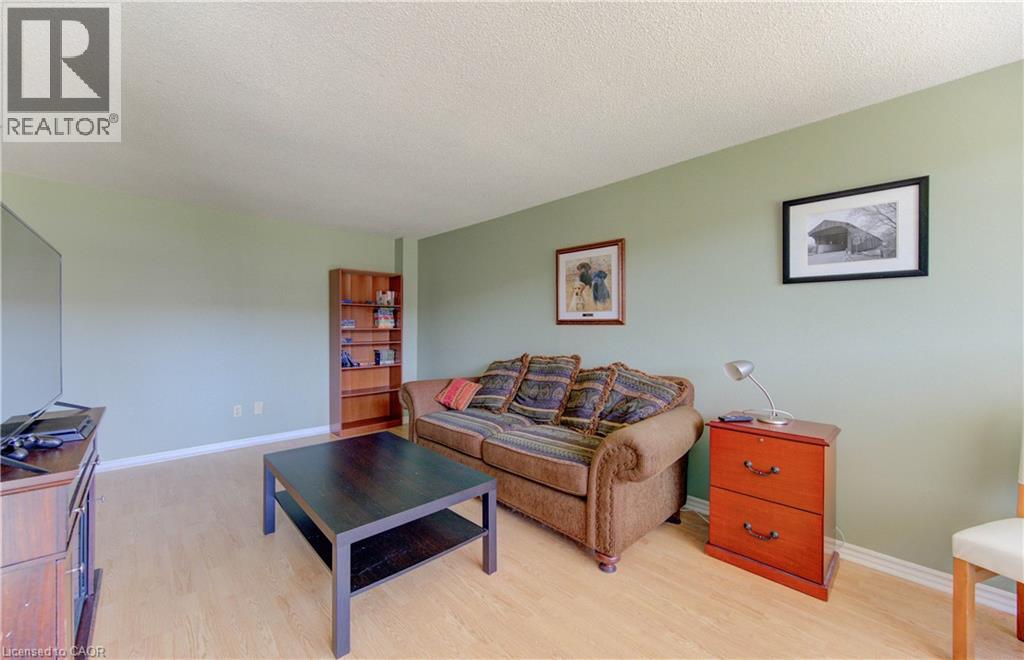 4 AVALON Place Unit# 106 thumbnail 12