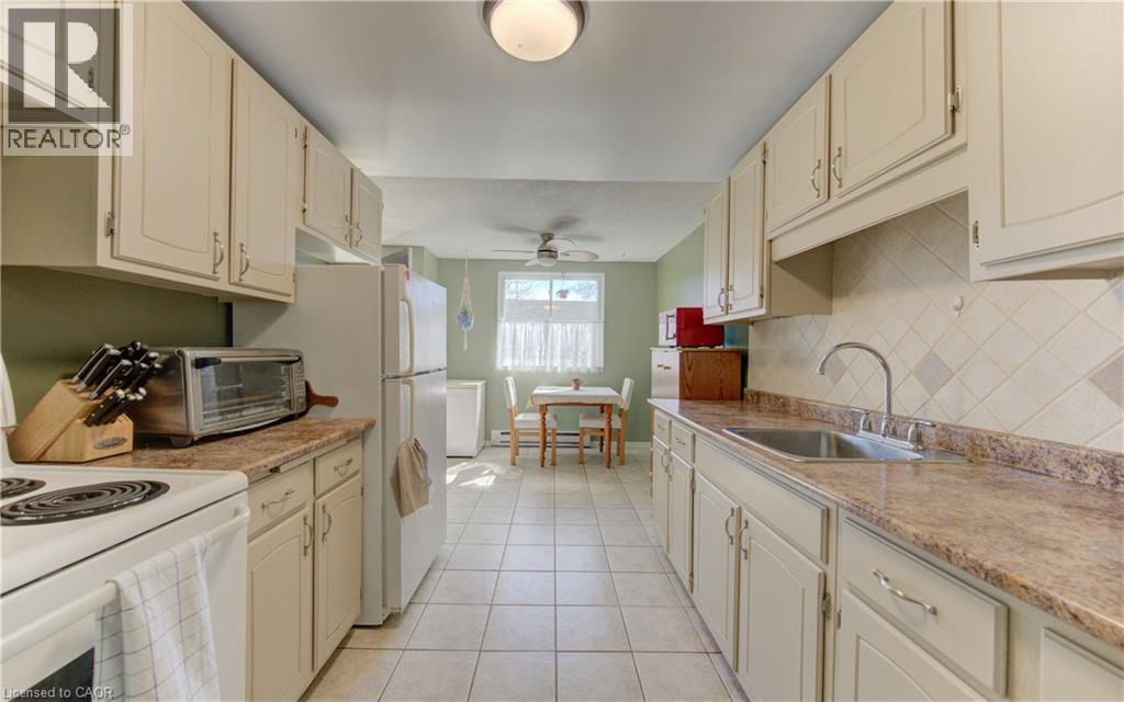 4 AVALON Place Unit# 106 thumbnail 17