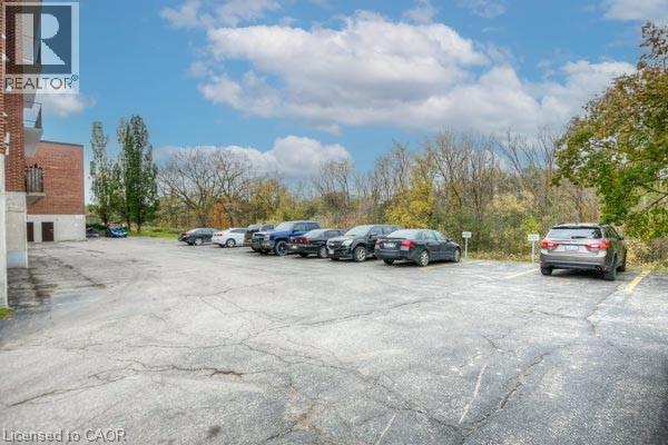 4 AVALON Place Unit# 106 thumbnail 5