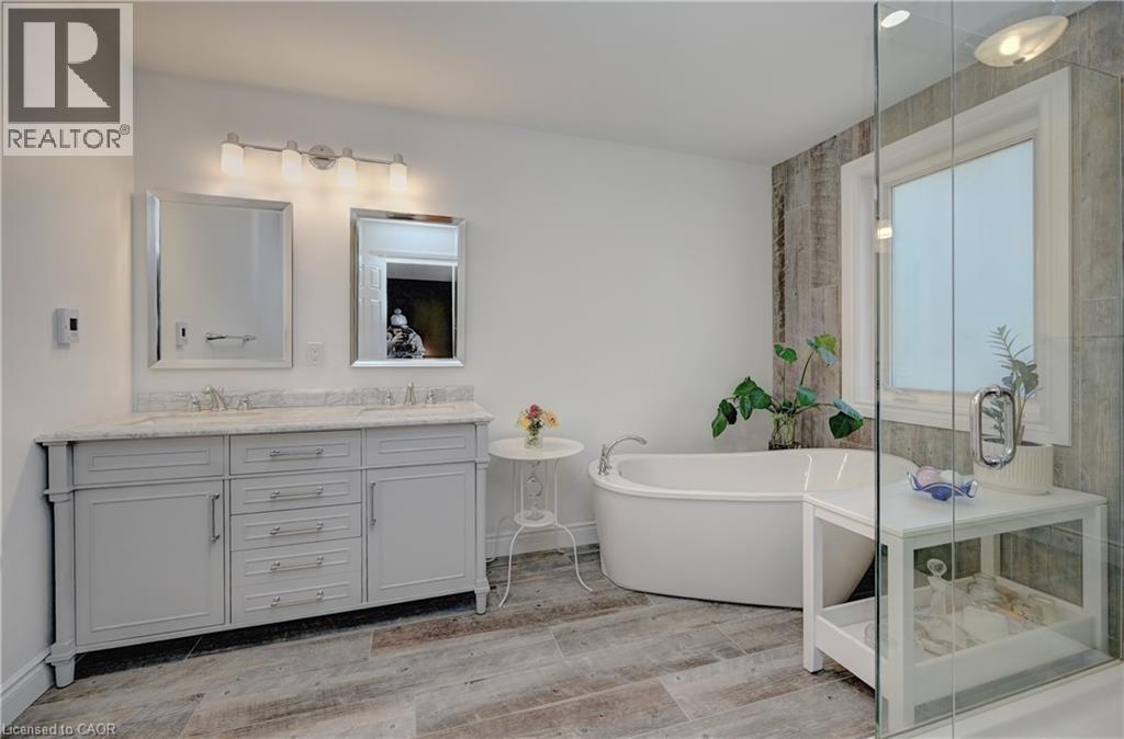 524 BEECHWOOD Drive Unit# 10 thumbnail 28