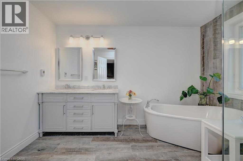 524 BEECHWOOD Drive Unit# 10 thumbnail 29