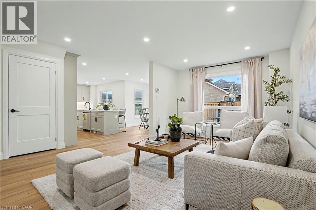 507 GRAND RIDGE Drive thumbnail 11