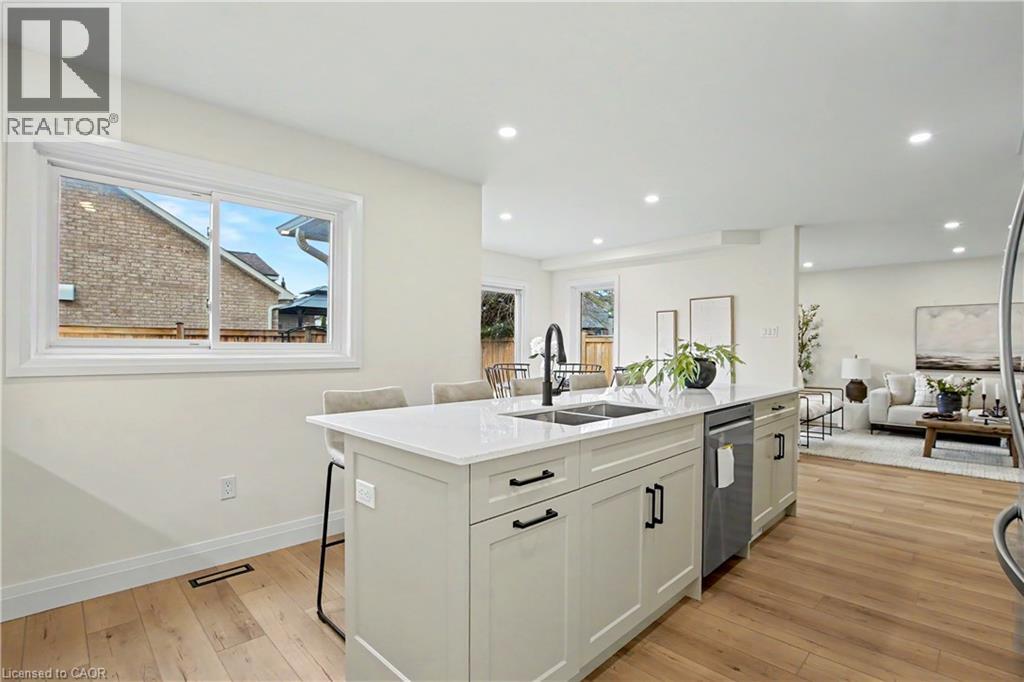 507 GRAND RIDGE Drive thumbnail 15