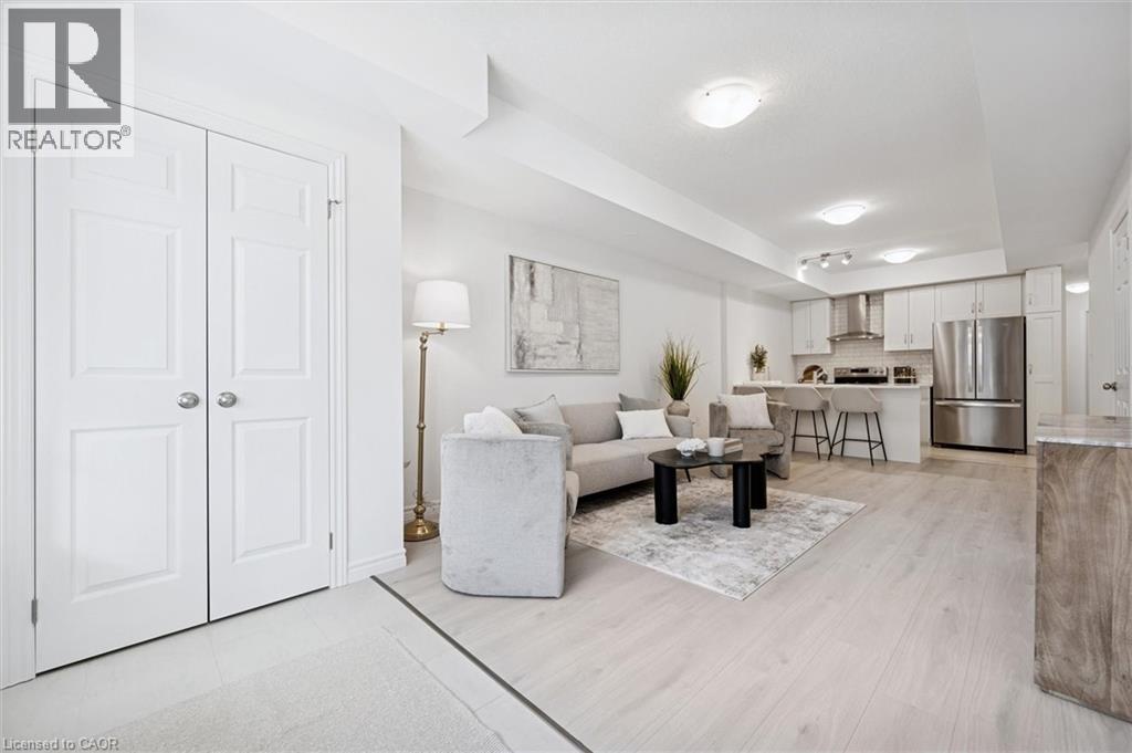 51 LOMOND Lane thumbnail 3