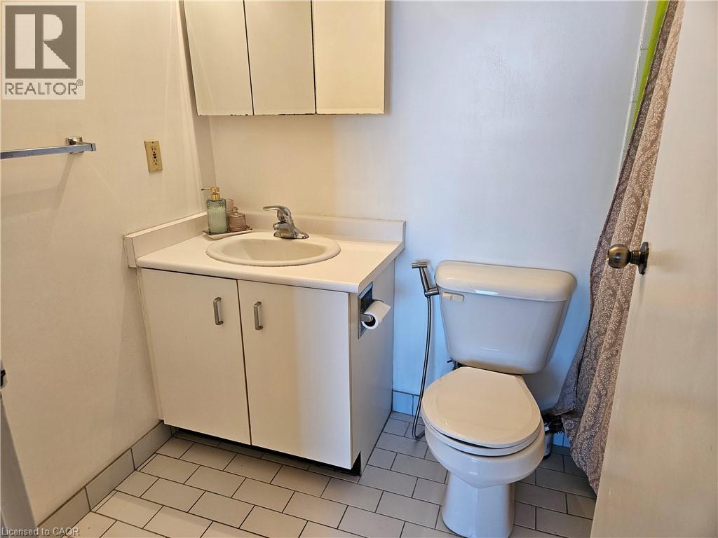 55 BLUE SPRINGS Drive Unit# 805 thumbnail 10